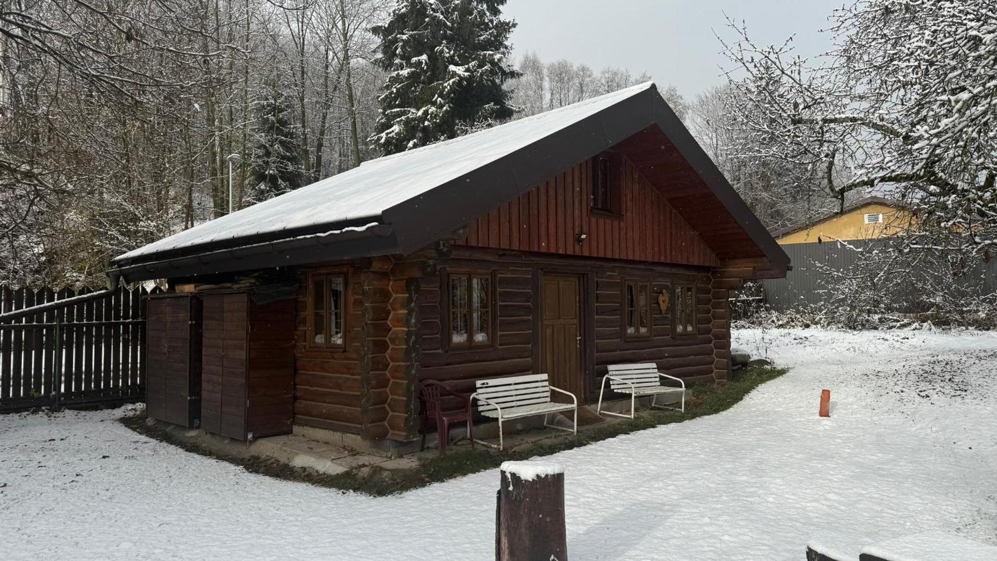 Srub Pod Tresnemi - Cherry Trees Lodge *