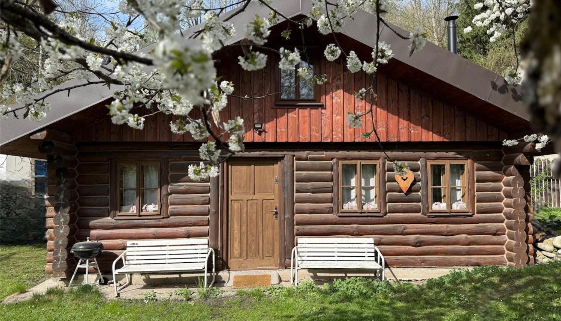 Srub Pod Tresnemi - Cherry Trees Domek letniskowy Vrchlabí
